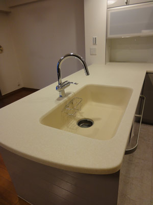 使い勝手の良い洗練されたキッチンへ